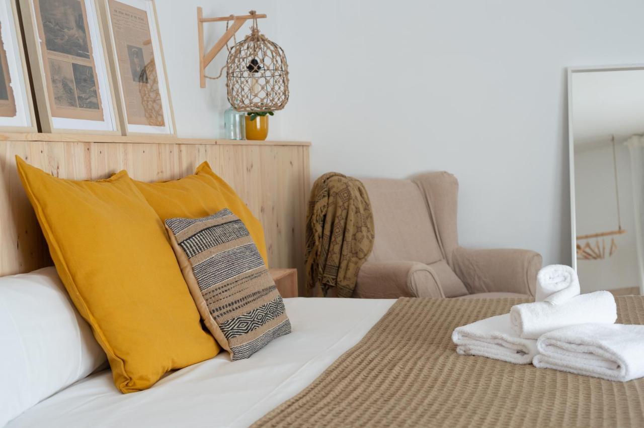 יפראנק Hostal Sa Teula מראה חיצוני תמונה