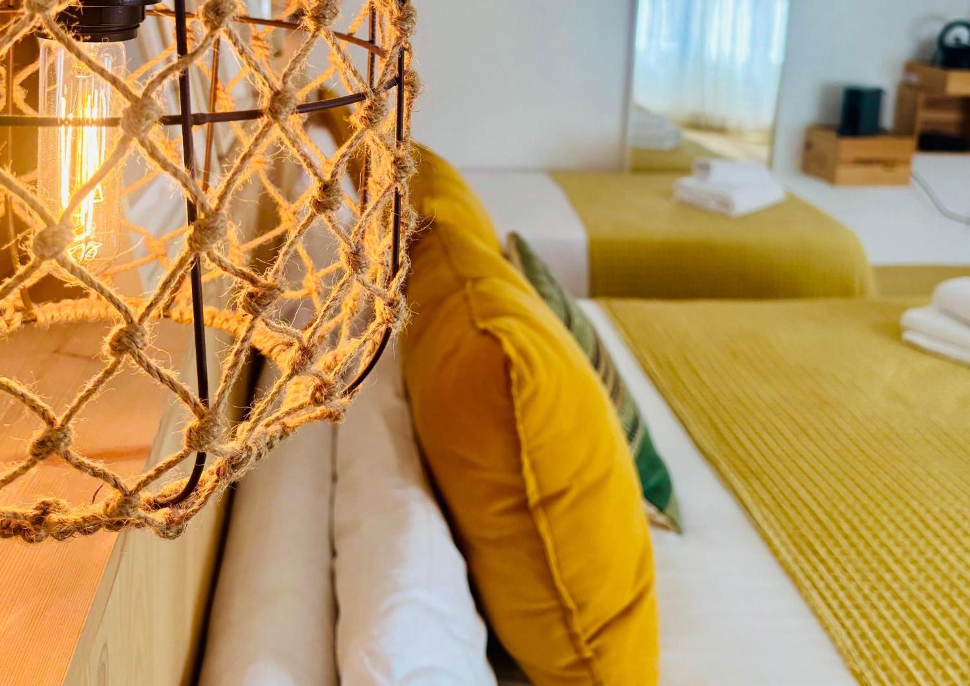 יפראנק Hostal Sa Teula מראה חיצוני תמונה